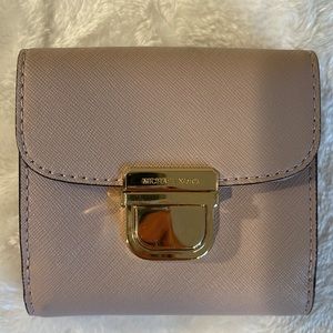 Michael Kors Small Wallet & Coin Holder